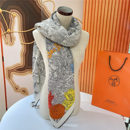 High Quality Luxury Hermes “Return To Nature” 140 Cm Shawl – Style 26297 product detail