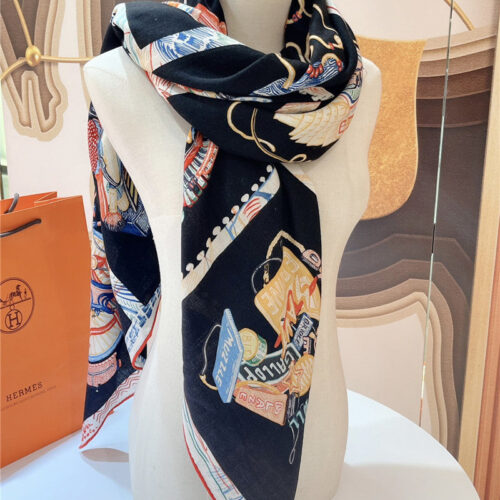 High Quality Luxury Hermes “Equestrian Prism” 140Cm Shawl alternate view
