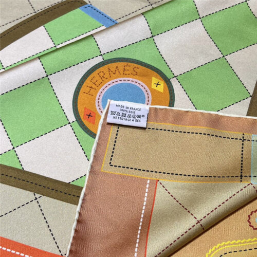 High Quality Luxury Hermes “Saddle Pad” 90Cm Reversible Square Scarf – Style 26308 product detail