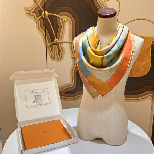 High Quality Luxury Hermes "Saddle Pad" 90Cm Reversible Square Scarf – Style 26308