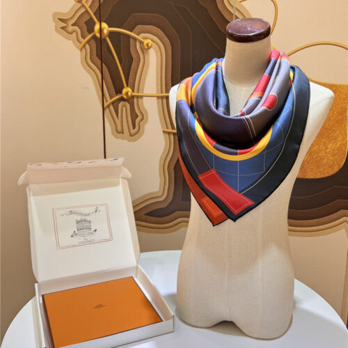 High Quality Luxury Hermes "Saddle Pad" 90Cm Reversible Square Scarf