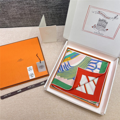 High Quality Luxury Hermes 90Cm Reversible Square Towel – Style 26180 product detail