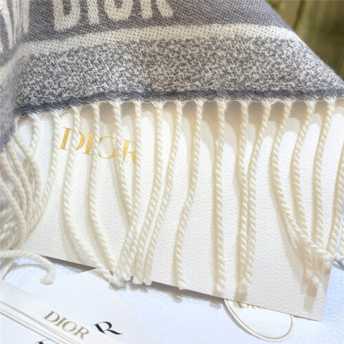 High Quality Luxury Dior Cashmere Printed Scarf product detail