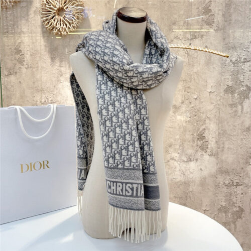 High Quality Luxury Dior Cashmere Printed Scarf alternate view