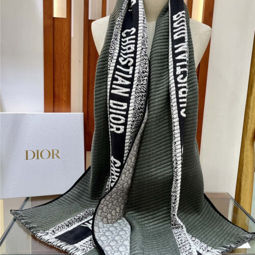 High Quality Luxury Dior Preppy Style Reversible Scarf – Style 25607 product detail