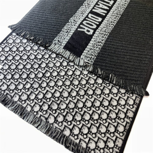 High Quality Luxury Dior Preppy Style Reversible Scarf product detail