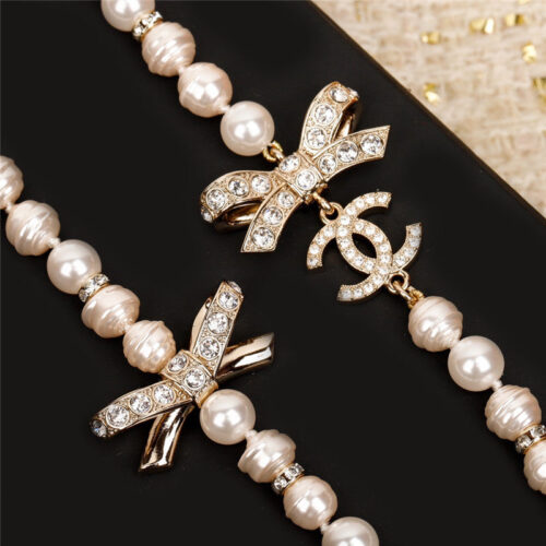 High Quality Luxury Chanel Sweater Chain product detail