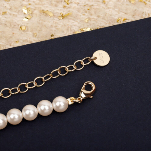 High Quality Luxury Dior Eiffel Tower Pearl Necklace – Style 50708 product detail