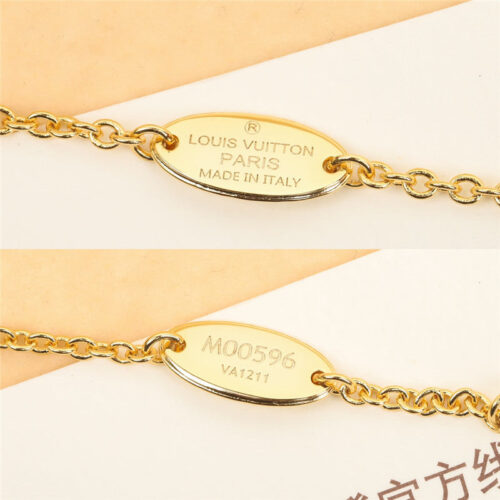 High Quality Luxury Louis Vuitton Green Half Diamond Bracelet product detail