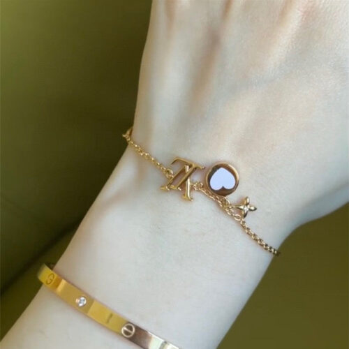 High Quality Luxury Louis Vuitton Tassel Enamel Love Bracelet product detail