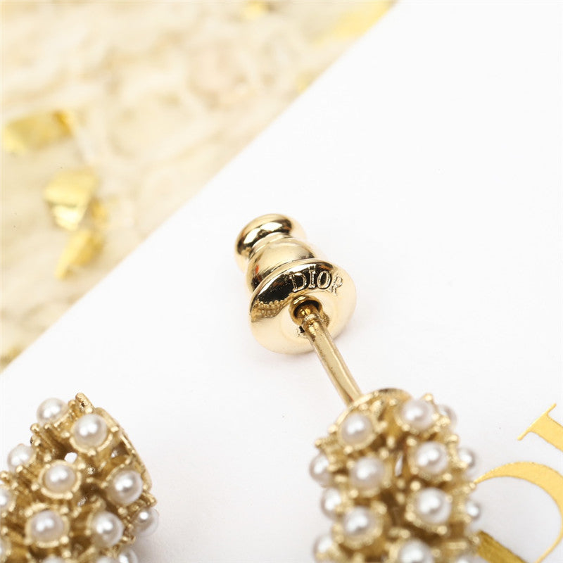 High Quality Luxury Dior Baroque Full Pearl Ear Hooks product detail