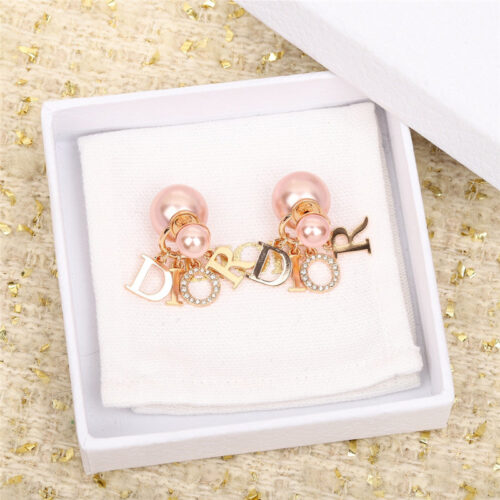 High Quality Luxury Dior Large And Small Pearl Earrings – Style 50749