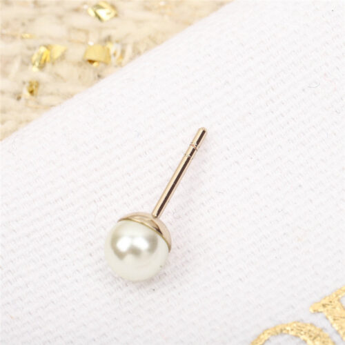 High Quality Luxury Dior Large And Small Pearl Earrings product detail