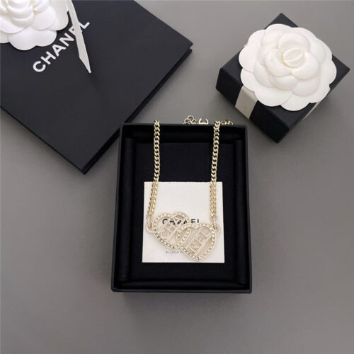 High Quality Luxury Chanel Hollow Double Heart Necklace – Style 50104 alternate view