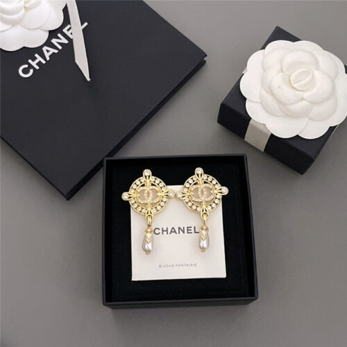 High Quality Luxury Chanel Four Positioning Hollow Diamond Drop Earrings