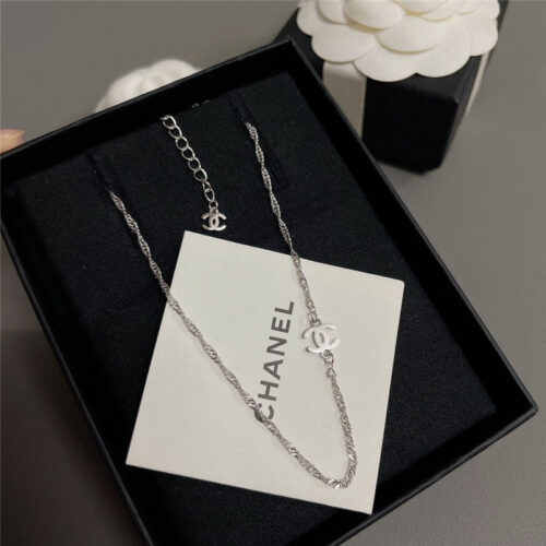 High Quality Luxury Chanel Twist Chain Necklace Earrings product detail