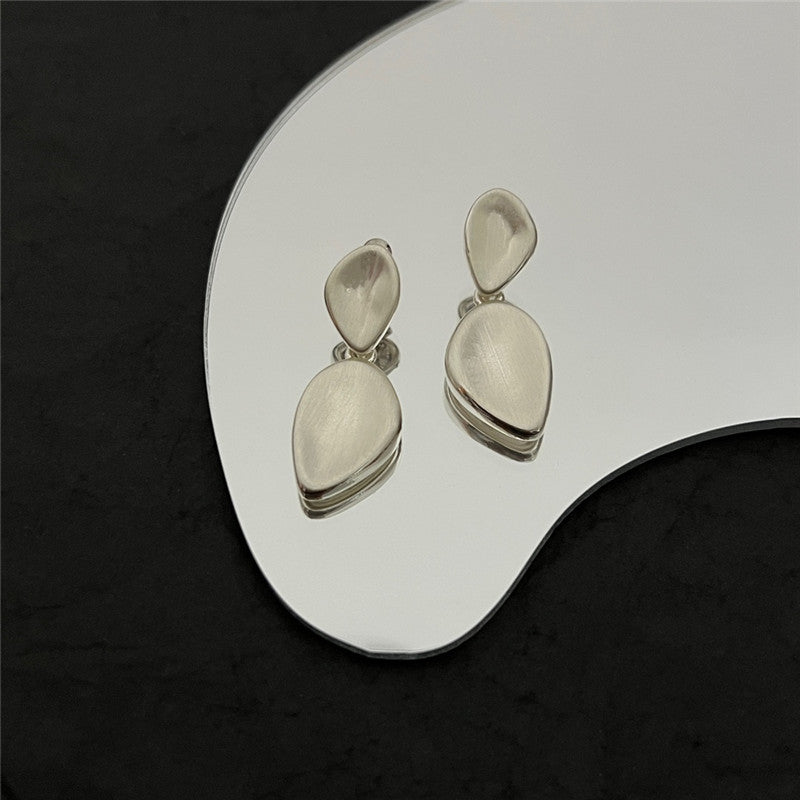 High Quality Luxury Celine New Earrings product detail