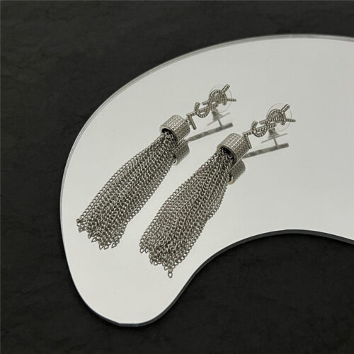 High Quality Luxury YSL Letter Earrings product detail