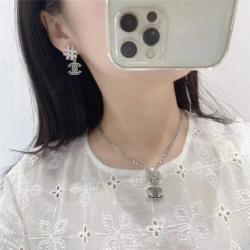 High Quality Luxury Chanel Small Luxury Necklace product detail