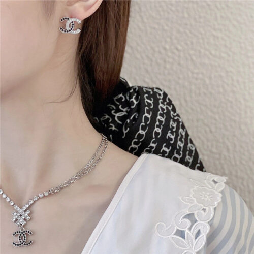 High Quality Luxury Chanel Small Luxury Necklace product detail