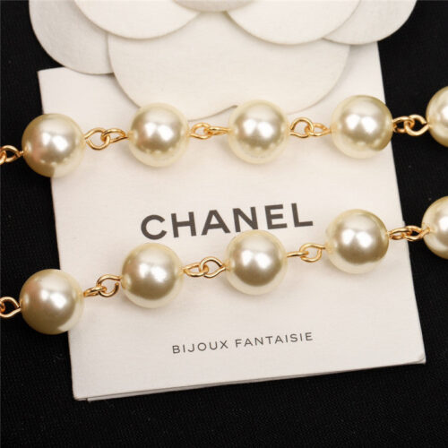 High Quality Luxury Chanel Gold Coin Pearl Long Chain product detail