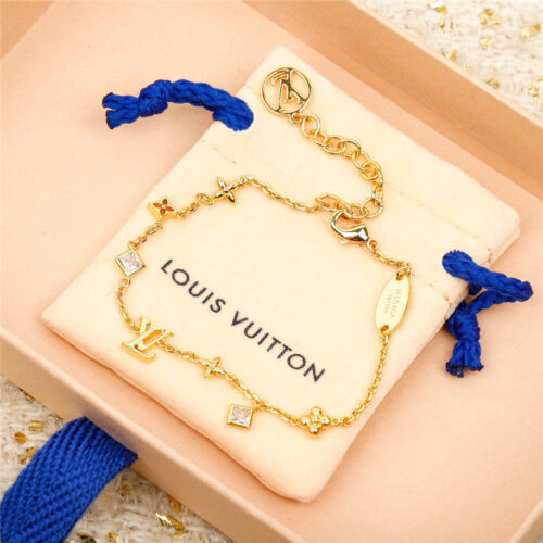 High Quality Luxury Louis Vuitton Multi-Element Bracelet alternate view