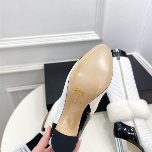 High Quality Luxury Chanel Electroplated Heel Down Boots – Style 53030 product detail