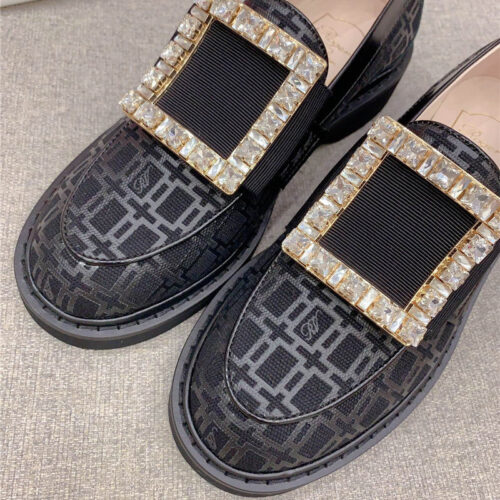 High Quality Luxury Roger Vivier New Patent Leather Diamond Buckle Loafers – Style 70388 product detail