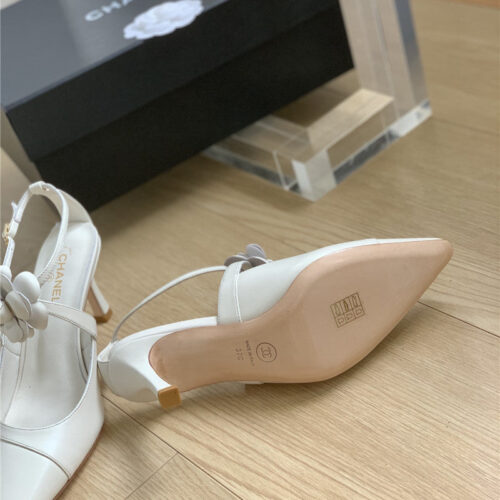High Quality Luxury Chanel Camellia Thong Sandals product detail