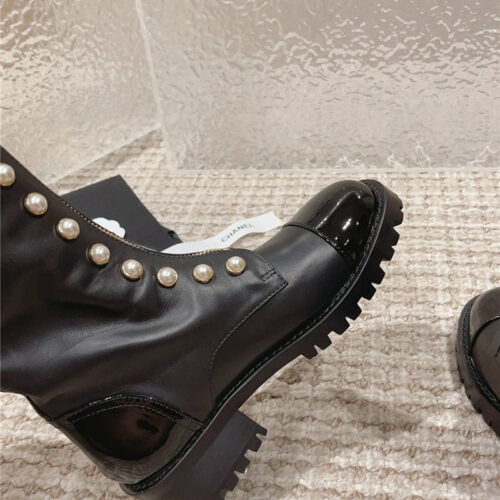 High Quality Luxury Chanel New Autumn And Winter Pearl Zipper Boots – Style 42854 product detail