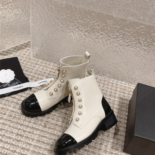 High Quality Luxury Chanel New Autumn And Winter Pearl Zipper Boots product detail
