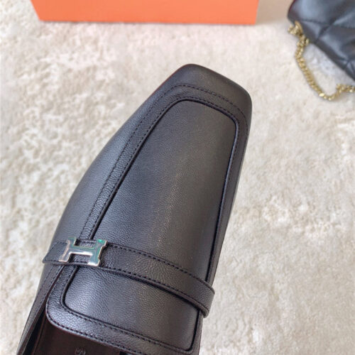 High Quality Luxury Hermes Casual Mules Slippers product detail