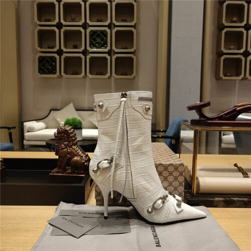 High Quality Luxury Balenciaga Metal Stud Le Cagloe Motorcycle Boots – Style 93091 product detail