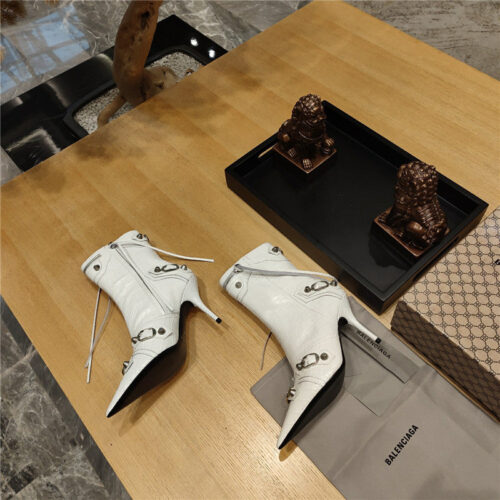 High Quality Luxury Balenciaga Metal Stud Le Cagloe Motorcycle Boots – Style 93091 product detail