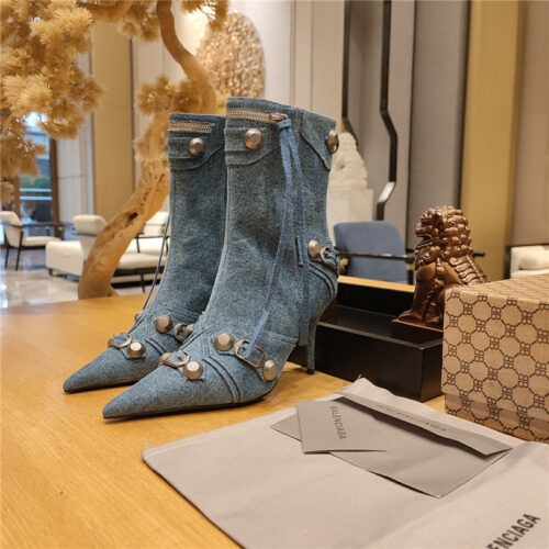 High Quality Luxury Balenciaga Metal Stud Le Cagloe Motorcycle Boots