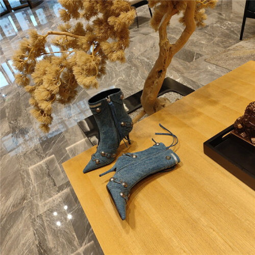 High Quality Luxury Balenciaga Metal Stud Le Cagloe Motorcycle Boots product detail