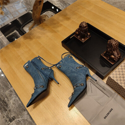 High Quality Luxury Balenciaga Metal Stud Le Cagloe Motorcycle Boots product detail