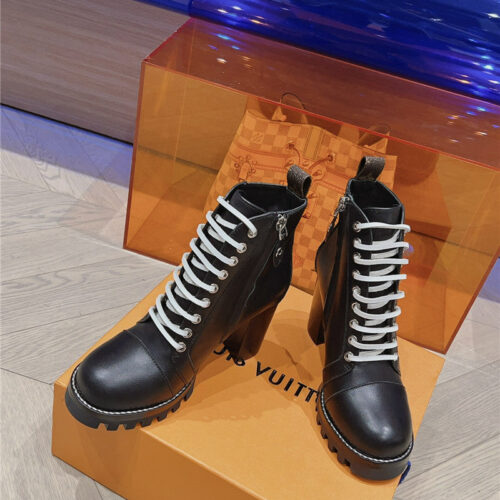 High Quality Luxury Louis Vuitton New Autumn And Winter High Heel Boots alternate view