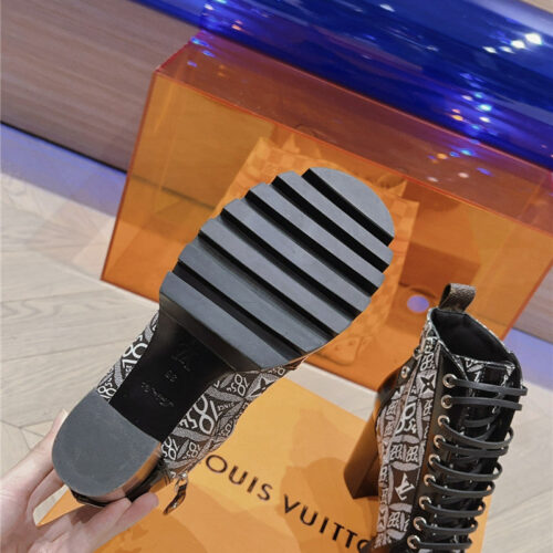High Quality Luxury Louis Vuitton New Autumn And Winter High Heel Boots – Style 95715 product detail