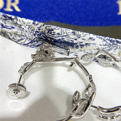 High Quality Luxury Dior Rose Earrings product detail