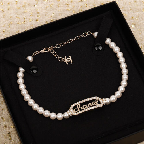 High Quality Luxury Chanel Letter Pearl Necklace
