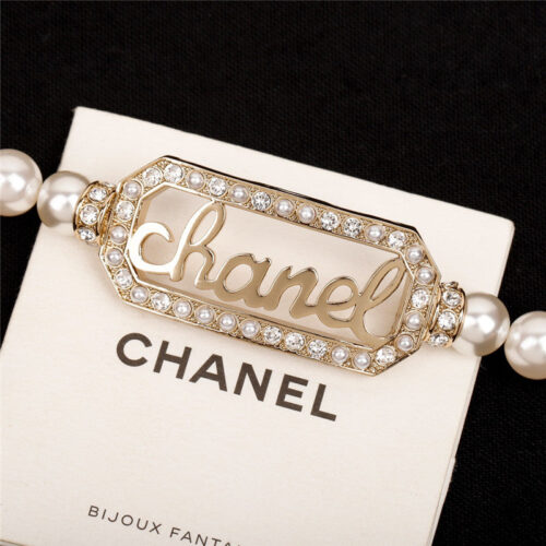 High Quality Luxury Chanel Letter Pearl Necklace product detail