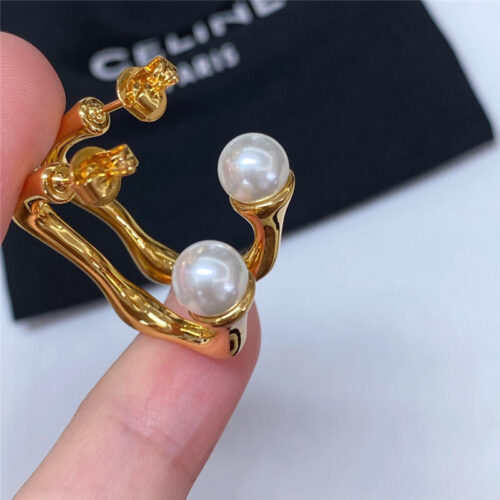 High Quality Luxury Celine Curve Pearl Earrings product detail