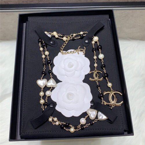 High Quality Luxury Chanel Double C Love Sweater Long Chain