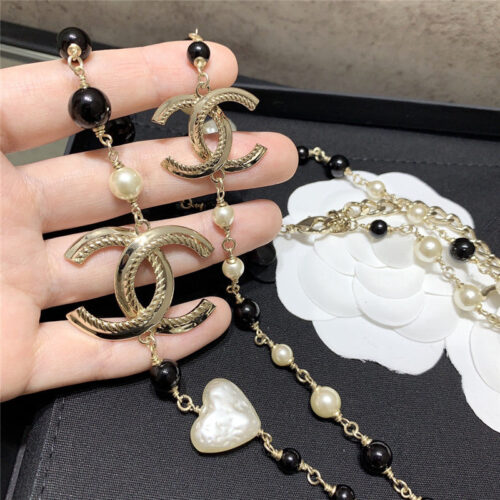 High Quality Luxury Chanel Double C Love Sweater Long Chain product detail