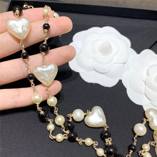 High Quality Luxury Chanel Double C Love Sweater Long Chain product detail