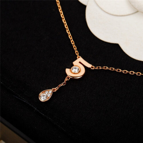 High Quality Luxury Chanel New N. 5 Necklace product detail