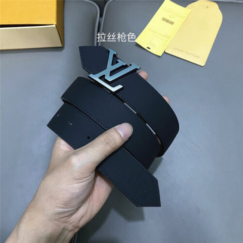 High Quality Luxury Louis Vuitton Classic Old Flower Belt alternate view