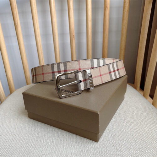 High Quality Luxury Burberry Belt Loop Engraved With Burberry Check alternate view