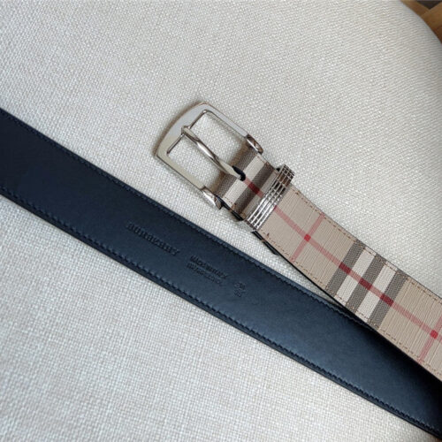 High Quality Luxury Burberry Belt Loop Engraved With Burberry Check product detail